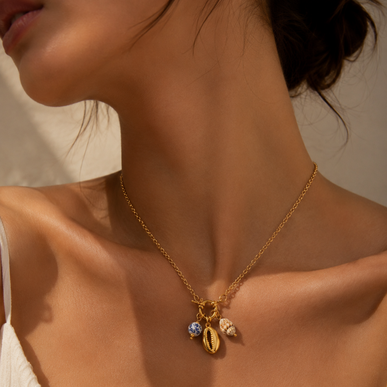 Mona Necklace
