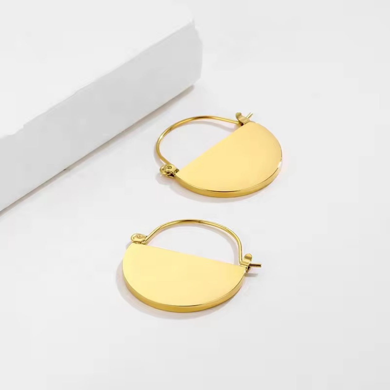 Gwen Earrings